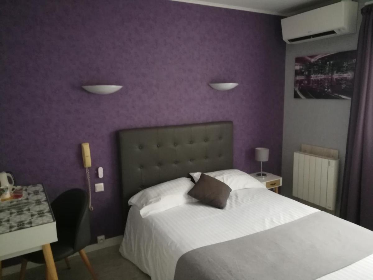 Contact Hotel Du Relais Thouars Exterior foto