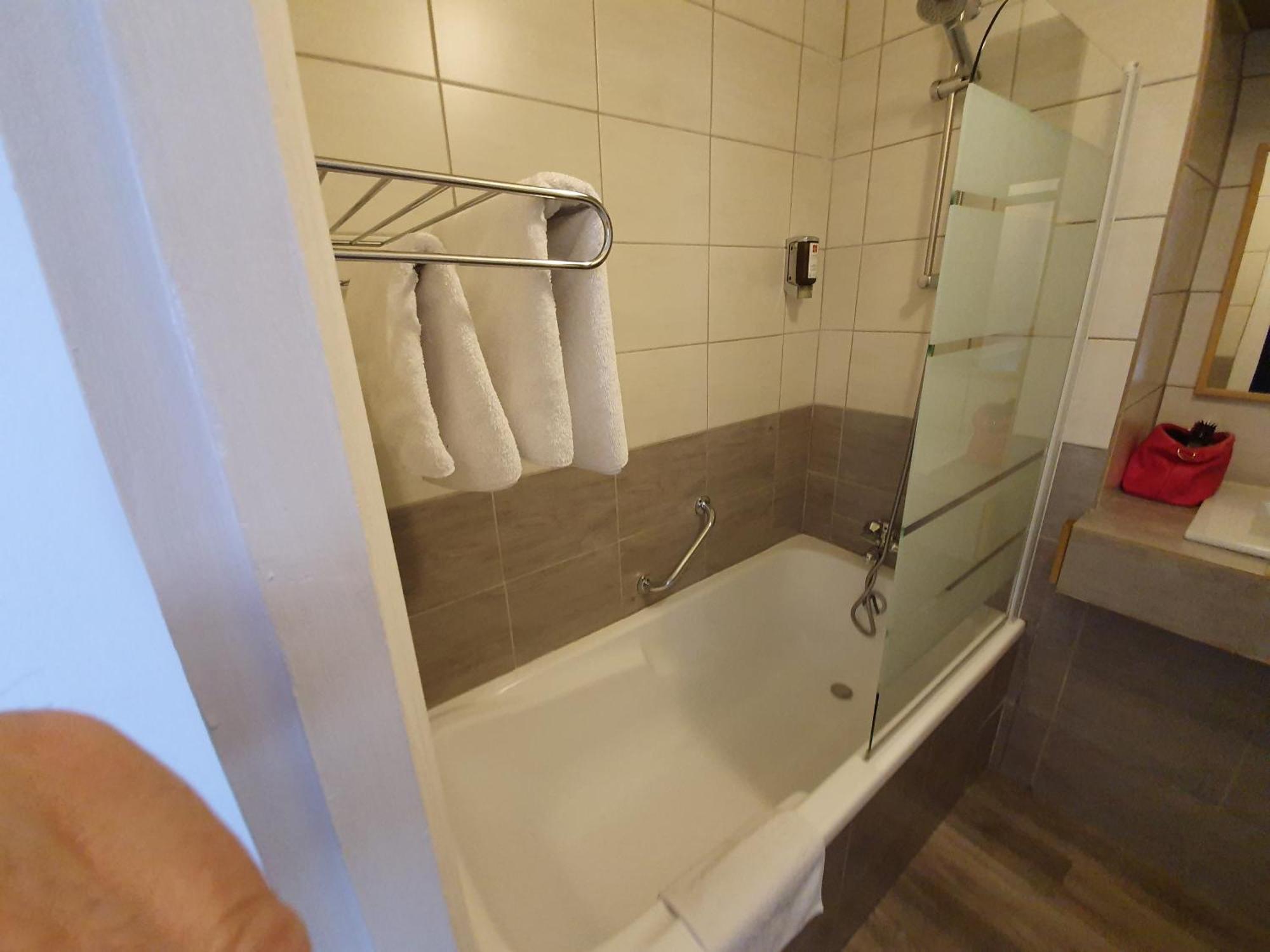 Contact Hotel Du Relais Thouars Cameră foto