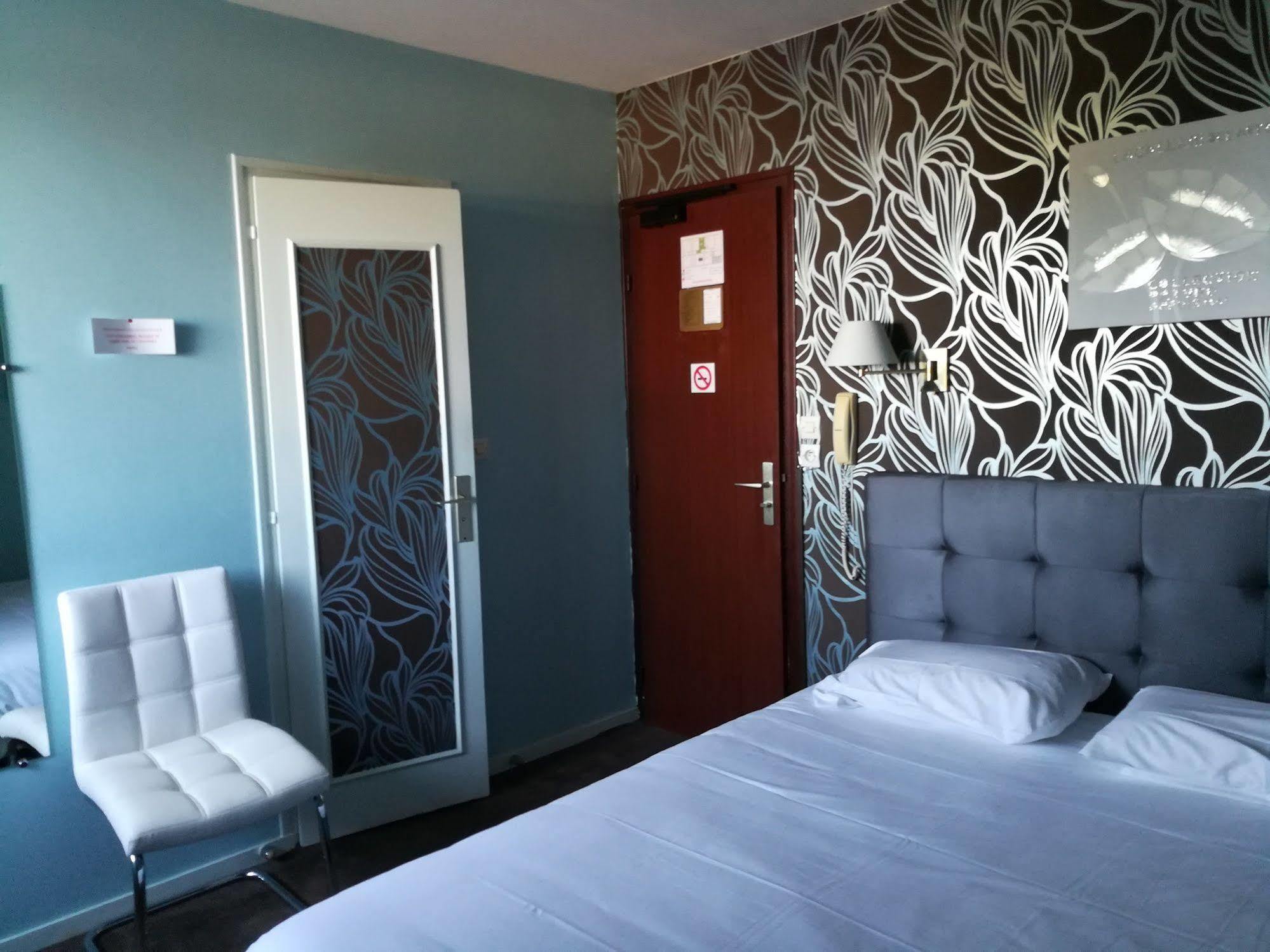 Contact Hotel Du Relais Thouars Exterior foto